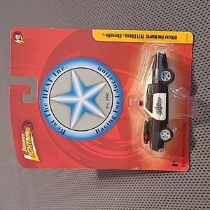 Johnny Lightning Release 12 1971 Chevy Chevelle Police